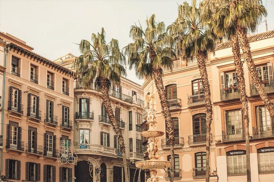 Málaga: Highlights, Old Town & Viewpoint Walking Tour - Picasso’s Málaga around two compact museums