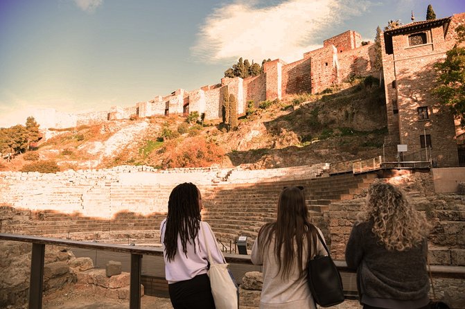 Malaga Highlights, Old Town & Viewpoints Walking Tour - Calle Larios, Málaga’s carefully planned main street