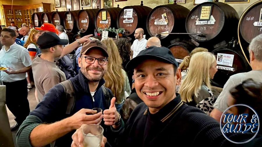 Málaga: Historic Center Tour with Local Guide - What $23 buys you