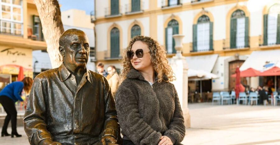 Malaga: History of Picasso Guided Walking Tour - Why Picasso is a smart way to meet Malaga