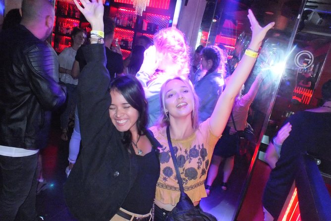 Malaga Nightlife Pub Crawl Tour with Drinks and Clubs Entry - Club entry and the late-night finish