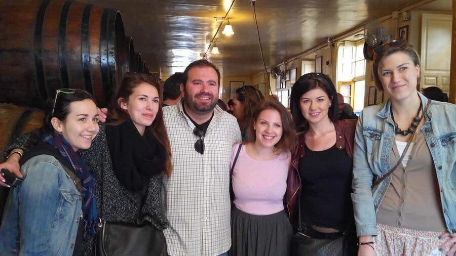 Malaga: Paella and Tapas Tour with The Best Flamenco Show - Walking through Málaga’s central streets