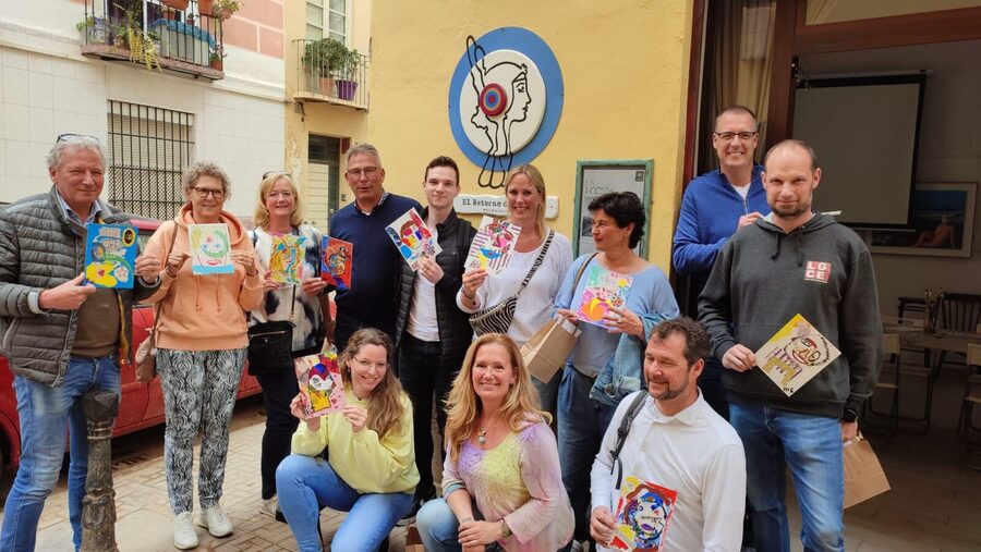 Málaga: Paint your own Picasso - Key points to know before booking
