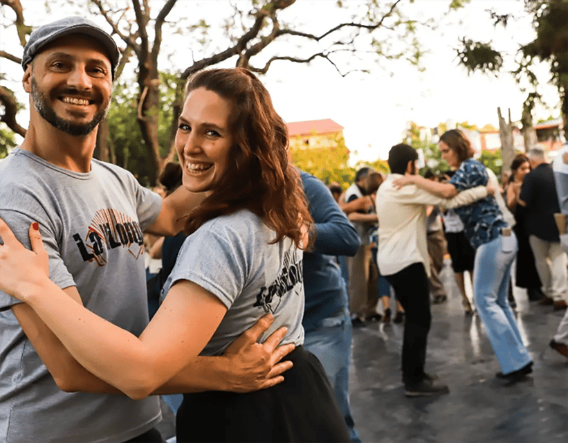 Malaga: Private Argentine Tango Lessons - Meeting Victoria and Matias