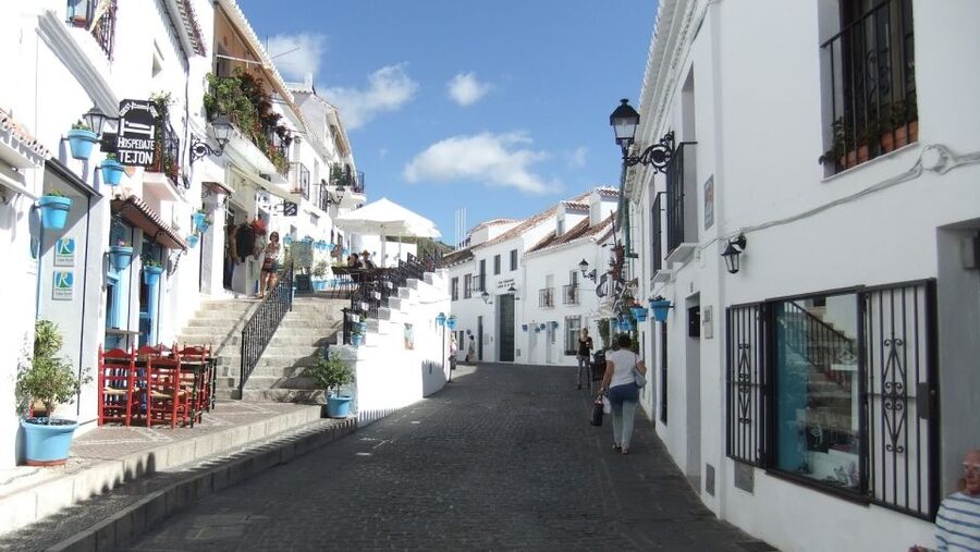 Malaga: Private Day Trip to Mijas - Private Pickup From Malaga, Marbella, or the Costa del Sol