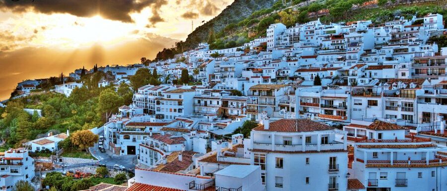 Malaga: Private Day Trip to Mijas - Two Hours on Foot Through Mijas Pueblo