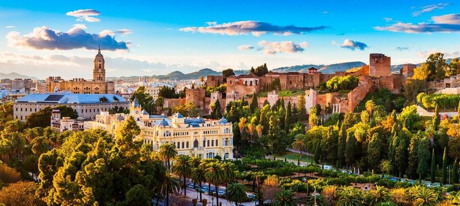 Málaga: Private Personalized Walking Tour - A private introduction to Málaga’s old town