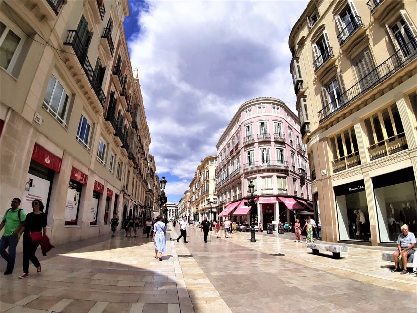 Malaga: Private walking tour - What the private format is worth at $271