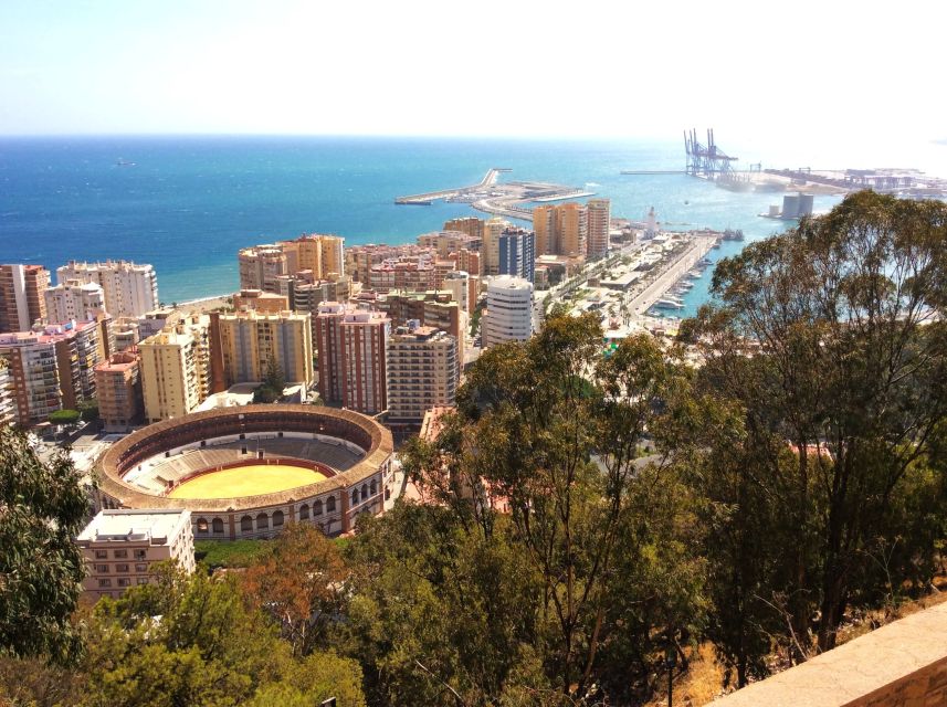 Malaga: Private walking tour - The Alcazaba and Malaga’s Moorish chapter