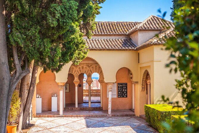 Malaga Private Walking Tour, Alcazaba & Catamaran Cruise - Gibralfaro Castle and the reward of the climb