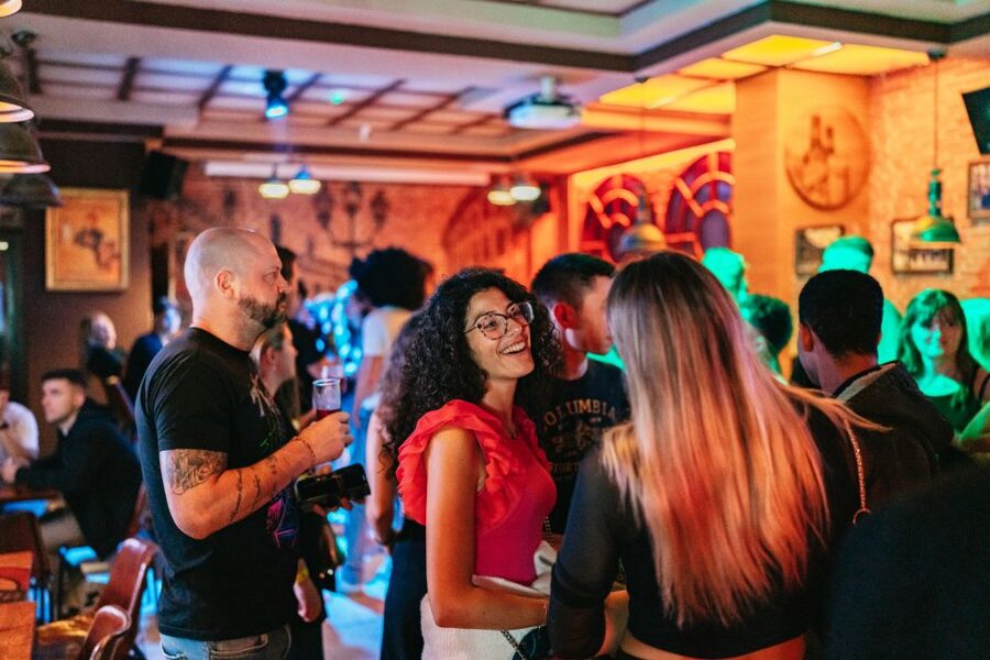 Malaga: Pubs and Clubs Crawl - The secret stops: less certainty, more variety