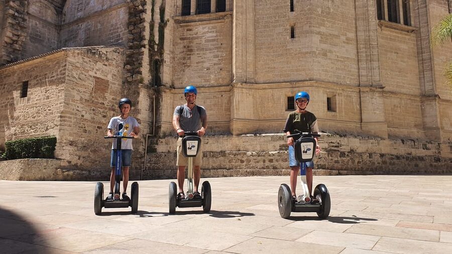Malaga segway: Panoramic tour of Gibralfaro - Starting at Muelle Uno, Malaga’s Easy Meeting Point