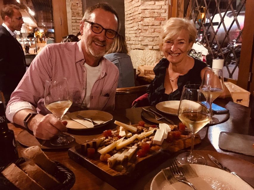 Malaga: Tapas Crawl - First stop: 45 minutes of beer, wine, and tapas