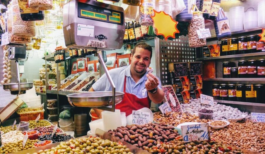 Malaga: Tapas Tasting Tour - Small details that make the afternoon run better