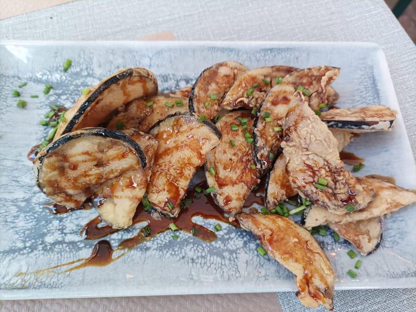 Malaga: Tapas Tasting Tour - Local dishes that connect food with Malaga