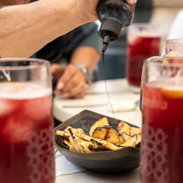 Malaga: Taste-of-Spain Walking Food Tour - Key points at a glance