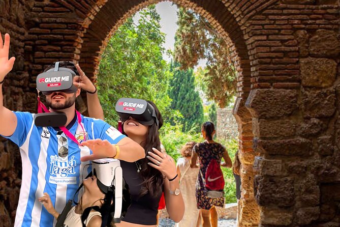 Malaga Tour with VR Stops: Alcazaba, Roman Theatre, Picasso &more - Meeting Picasso in his birthplace