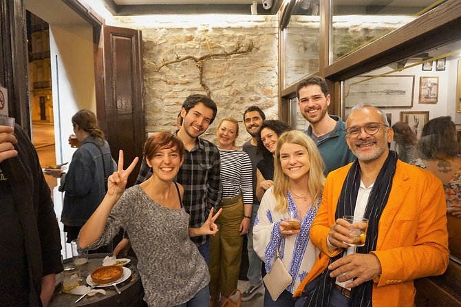 Malaga Traditional Wine & Tapas Tour - Three Málaga stops in two and a half hours