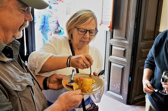 Malaga Traditional Wine & Tapas Tour - What you actually eat and drink