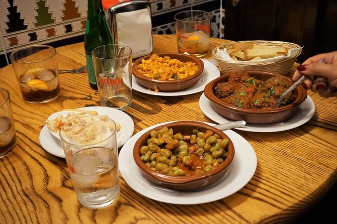 Malaga Traditional Wine & Tapas Tour - Timing, walking, and meeting details
