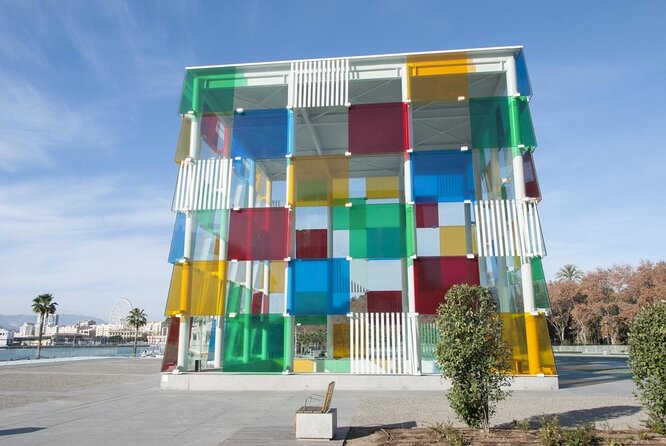 Malaga Welcome Tour with Local Guide in Eco Tuk Tuk Private - Key points at a glance
