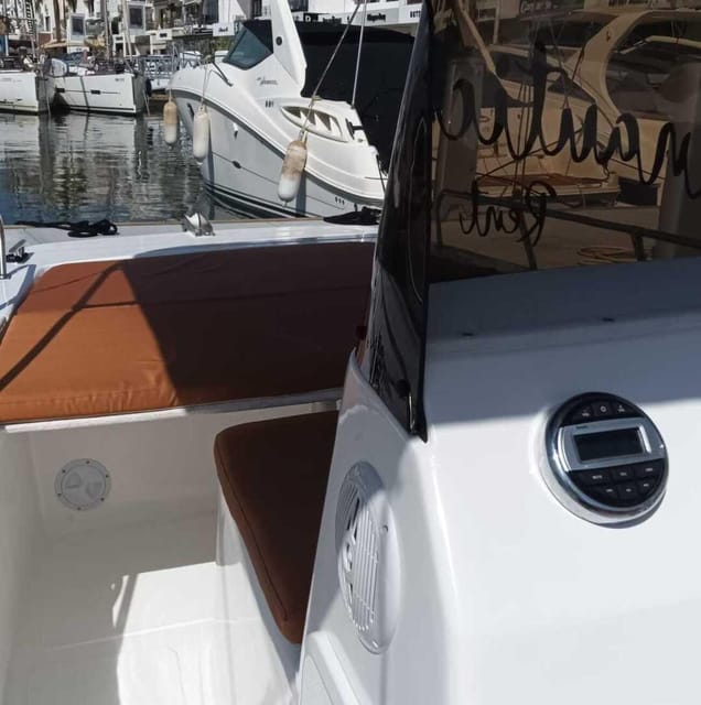 Marbella: Boat Rental without License - FAQ