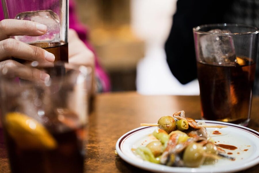 Marbella Food Tour with Tapas & Drinks with a Local - Who will get the most from this evening?