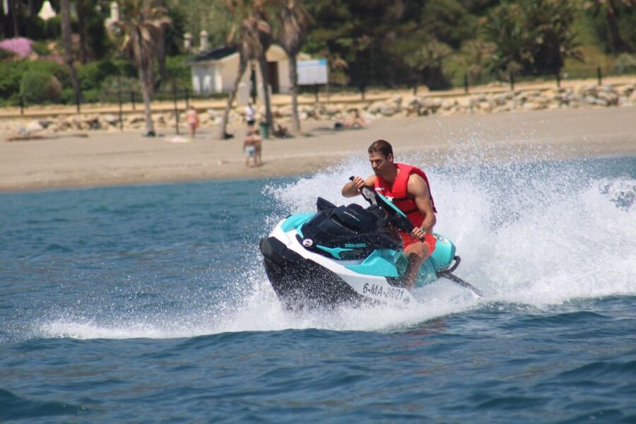 Marbella: Jet Ski at the Golden Mile - What happens before you start