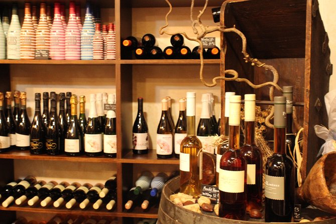 Marbella old town tour with Tapas and Wines - Barrio Alto, church, and Arabic walls