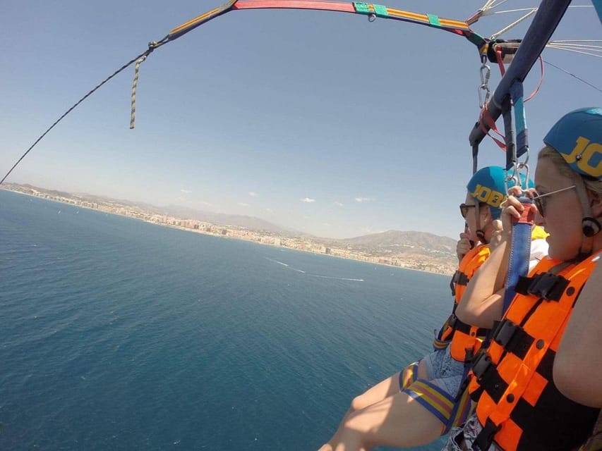 Marbella: Parasailing Flight from Puerto Banus - What happens before you leave shore