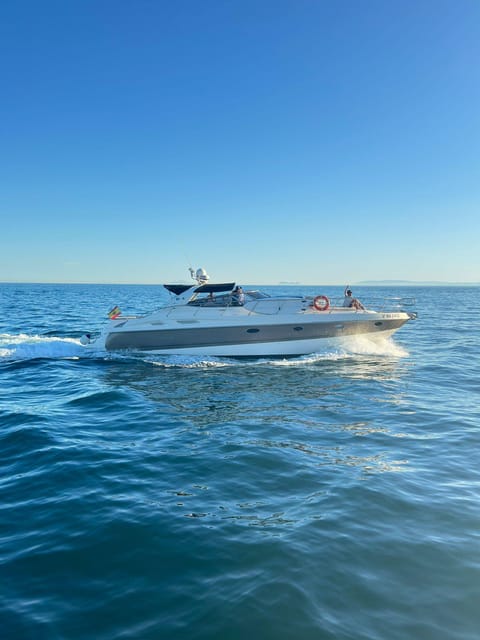 Marbella: Private Cruise in Luxury Yacht - Four to eight hours for a fuller day at sea