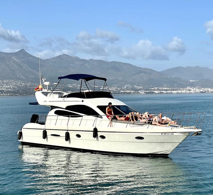 Marbella: Private Cruise in Yacht - How the captain shapes the day
