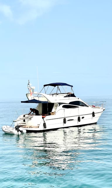 Marbella: Private Cruise in Yacht - Should you book the private Doqueve Majestic 46?