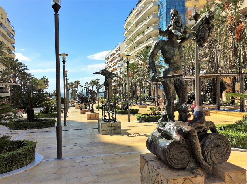 Marbella: Private Walking Tour - Orange Square, Marbella’s social center