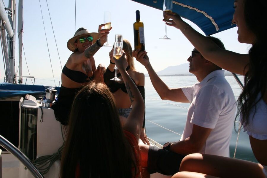 Marbella: Puerto Banús Private Sailing Cruise with Drinks - Is $618 Good Value for a Private Boat?