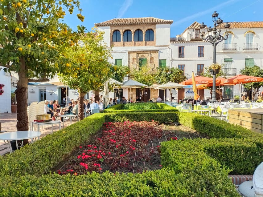 Marbella: Sightseeing Walking Tour - Starting at Alameda Park