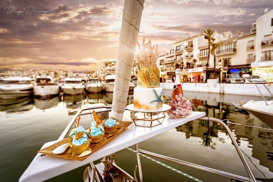 Marbella: Sunset Luxury Sailing Cruise in Puerto Banús - Who should book this cruise?