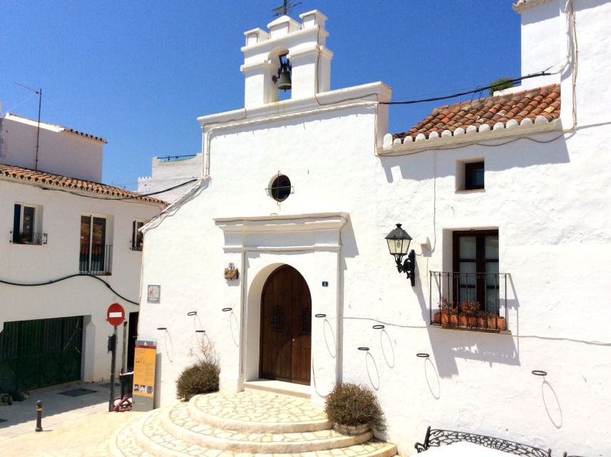 Mijas: Group walking tour - Looking out toward the Mediterranean