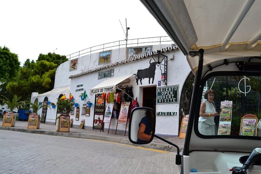Mijas: Panoramic city tour with an electric Tuk Tuk - The panoramic viewpoint is the main prize