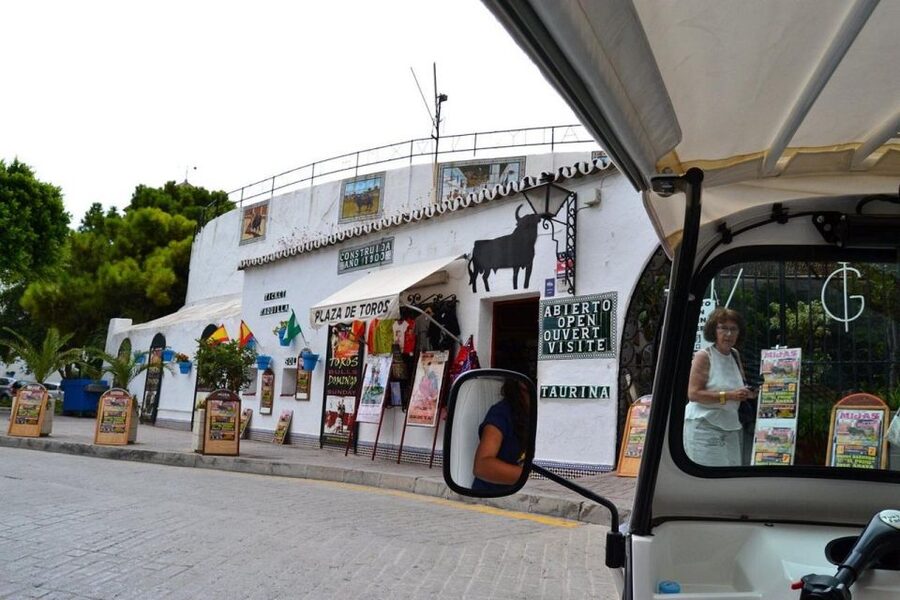 Mijas: Panoramic city tour with an electric Tuk Tuk - Practical tips for getting the most from the ride