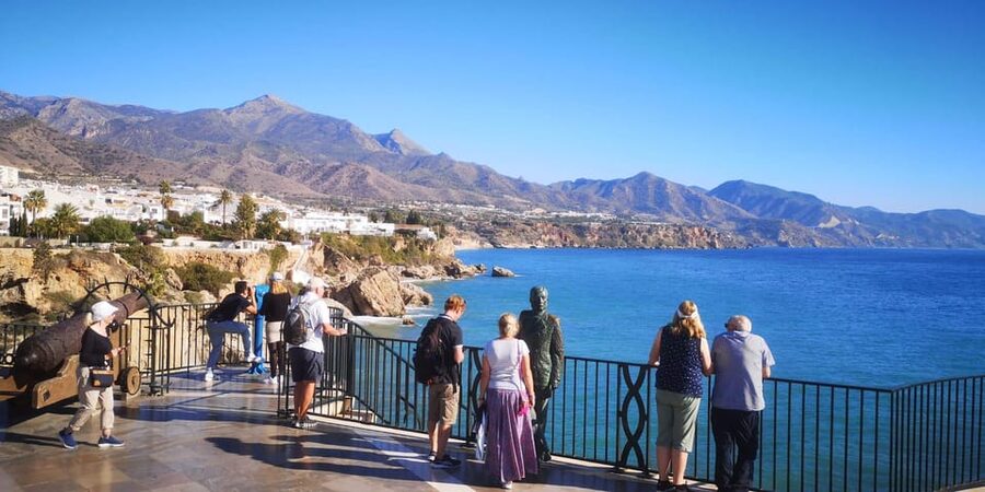 Nerja, Frigiliana & El Acebuchal: Full-Day Semi-Private Tour - Nerja and the Balcón de Europa