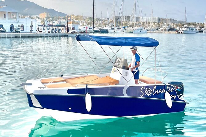 New 2025!! Unlicensed boat for dolphin watching - How the price works for couples, families, and groups