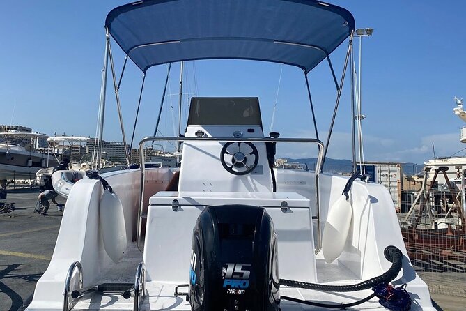 New 2025!! Unlicensed boat for dolphin watching - Who will enjoy this experience most