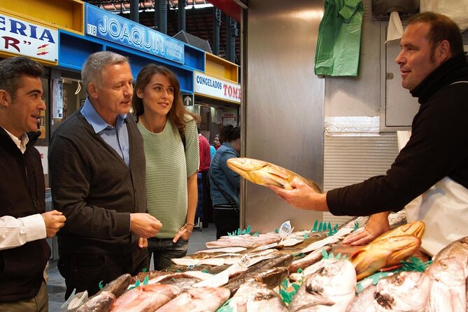 Paella Cooking Class with English Guide in Malaga - Making gazpacho and preparing sangria