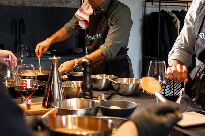 Paella Cooking Class with English Guide in Malaga - Churros and a shared lunch at the end