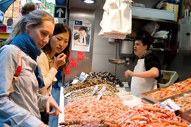 Paella Cooking Class with English Guide in Malaga - Timing, meeting point and the one practical warning