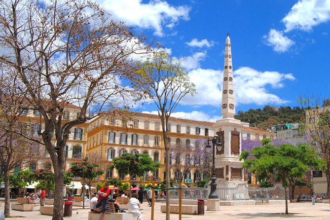 Picasso roots Private Walking Tour in Central Malaga - Finding Picasso’s Childhood Playground