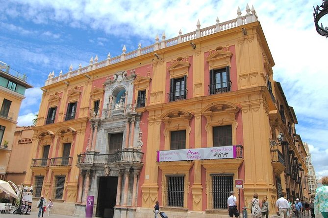 Picasso roots Private Walking Tour in Central Malaga - Understanding Why Malaga Has a Picasso Museum
