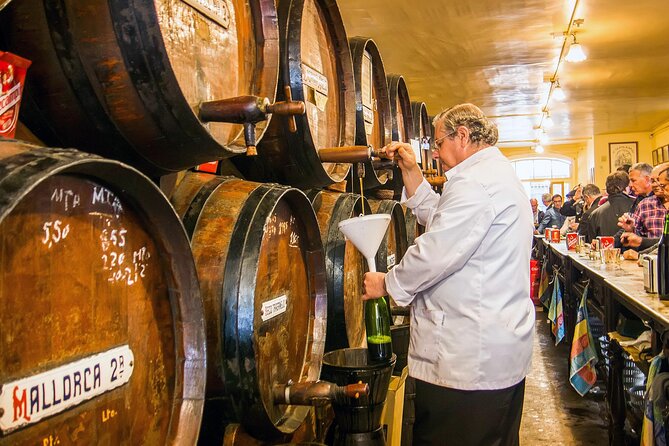 PREMIUM TAPAS TOUR: Paella, Tapas, Winery and Flamenco - 6:30 pm at Antigua Casa de Guardia