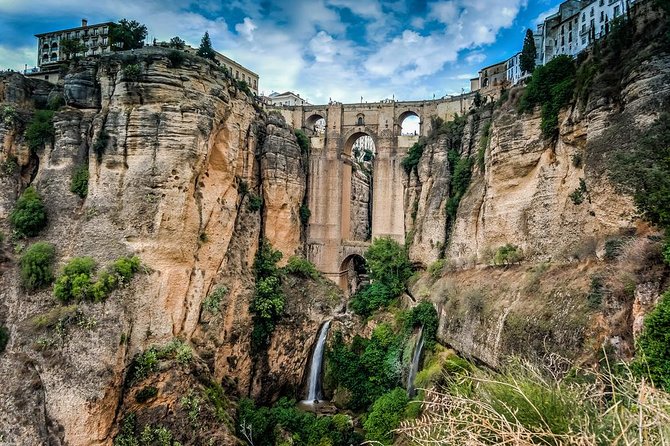 Private 3 hours Walking Tour of Ronda with official tour guide - The Arab Baths and Ronda’s Moorish past